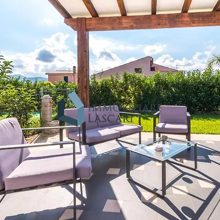 Luana, A Pochi Passi Dal Mare * Lascari